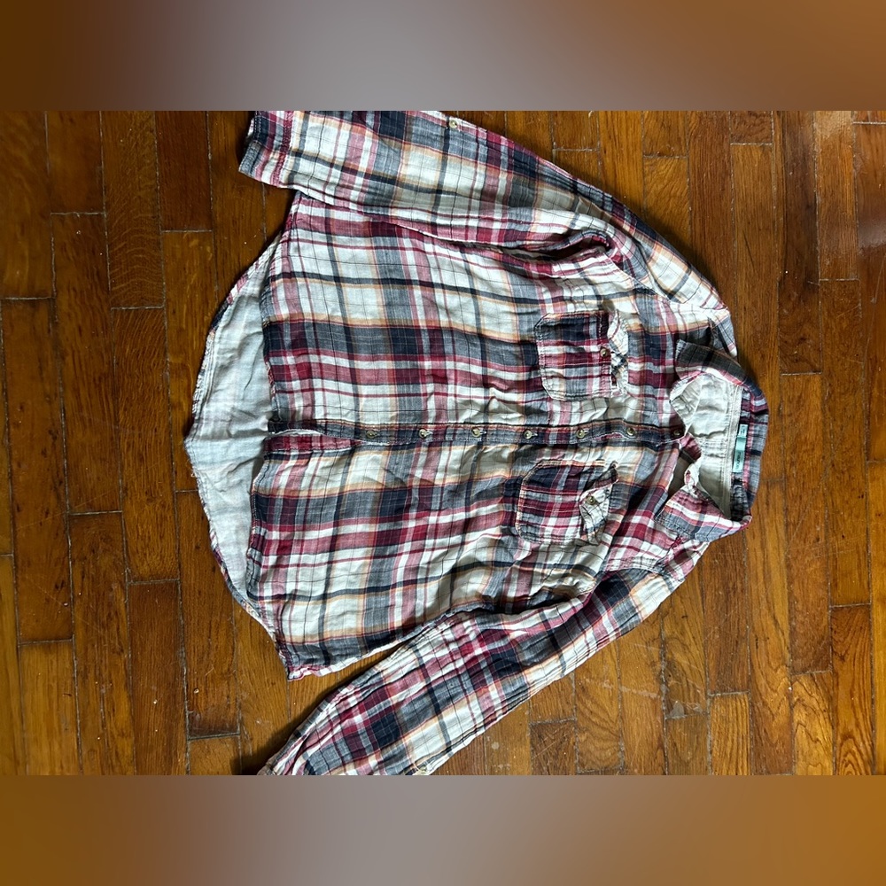 Basically brand new flannel, size large